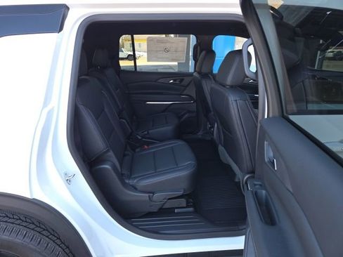 New 2026 Chevrolet Traverse LT w/ Midnight/Sport Edition image 41