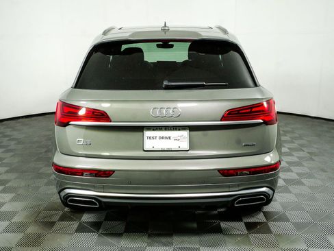 Used 2023 Audi Q5 2.0T Premium Plus w/ Premium Plus Package AWD/4WD image 28