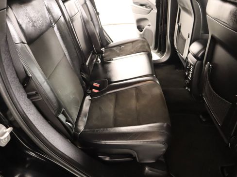 Used 2022 Jeep Grand Cherokee Laredo X image 15