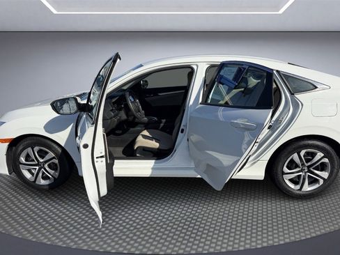 Used 2016 Honda Civic LX image 9