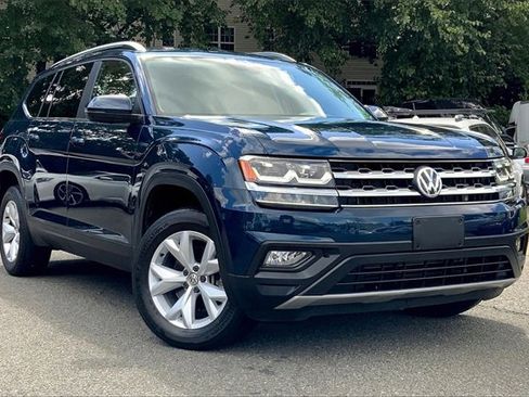 Used 2018 Volkswagen Atlas SE image 1