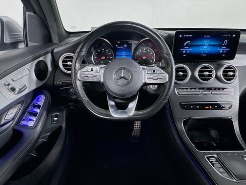 Used 2022 Mercedes-Benz GLC 300 4MATIC Coupe image 4