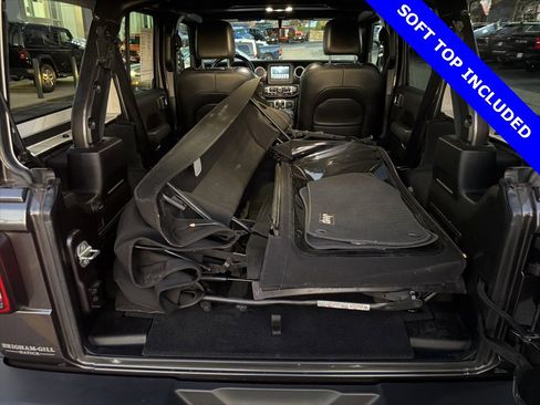 Certified 2021 Jeep Wrangler Unlimited Sahara image 18