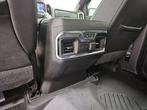 Used 2021 GMC Sierra 1500 AT4 w/ AT4 Premium Package AWD/4WD image 34