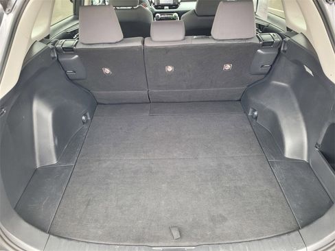 Used 2020 Toyota RAV4 XLE image 7