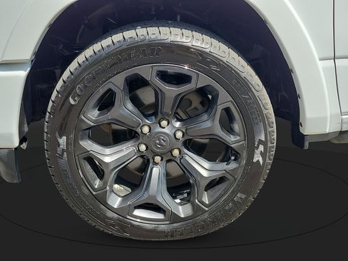 Used 2021 RAM 1500 Limited w/ Night Edition AWD/4WD image 9