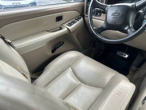 Used 2002 Chevrolet Tahoe Z71 image 15