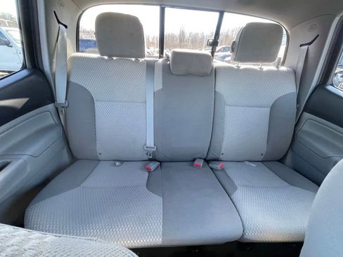 Used 2012 Toyota Tacoma 4x4 Double Cab image 15