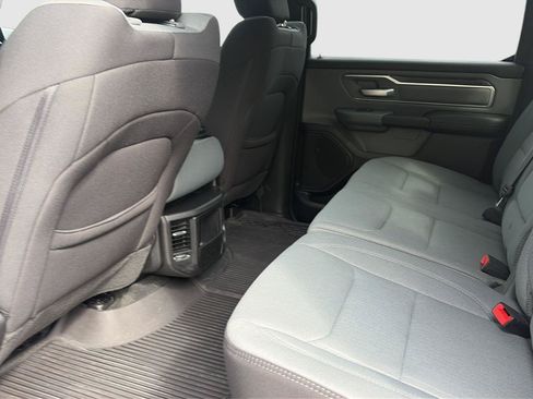 Used 2023 RAM 1500 Big Horn AWD/4WD image 34