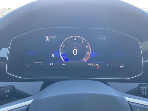 New 2026 Volkswagen Jetta SE FWD image 27