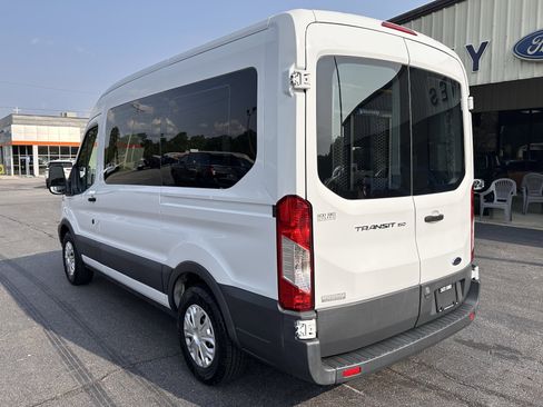 Used 2017 Ford Transit 150 XL image 8