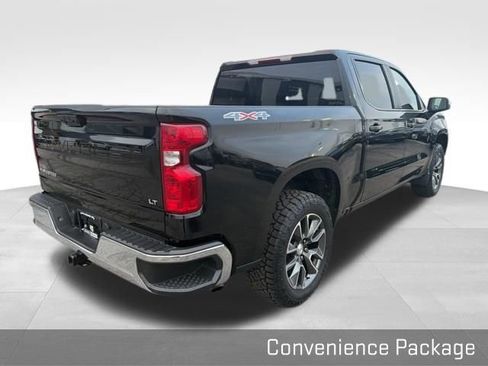 Used 2024 Chevrolet Silverado 1500 LT image 17