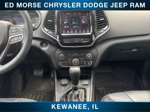 Used 2022 Jeep Cherokee Limited AWD/4WD image 11