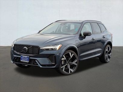 New 2026 Volvo XC60 T8 Ultra w/ Climate Package PRO