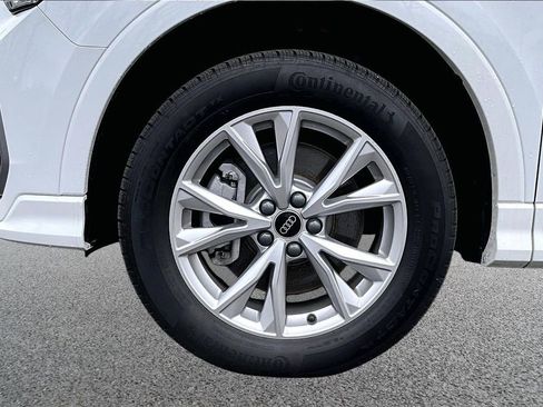 Used 2025 Audi Q3 2.0T Premium w/ Convenience Package image 34