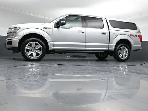 Used 2019 Ford F150 Platinum w/ Equipment Group 701A Luxury AWD/4WD image 39