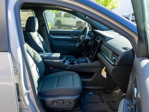 New 2026 GMC Terrain AT4 AWD/4WD image 10
