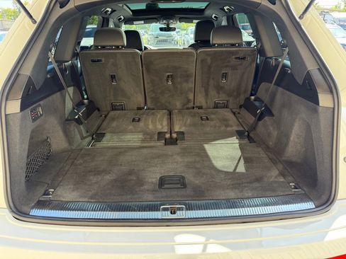 Used 2021 Audi Q7 3.0T Premium Plus w/ Executive Package image 5