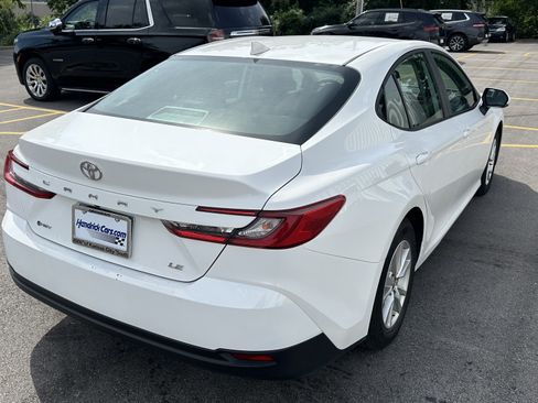 Used 2025 Toyota Camry LE FWD image 10