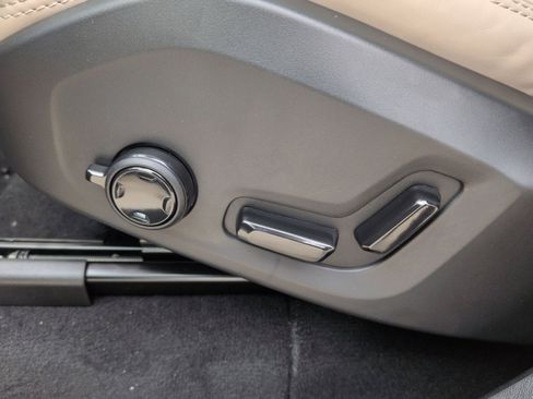 New 2026 Volvo XC90 B6 Ultra image 14