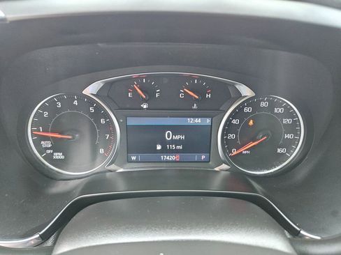 Used 2025 Chevrolet Blazer LT FWD image 19
