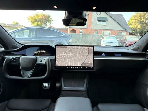 Used 2021 Tesla Model S Plaid AWD/4WD image 10