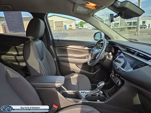 Used 2023 Buick Encore GX Preferred w/ Cold Weather Comfort Package AWD/4WD image 19