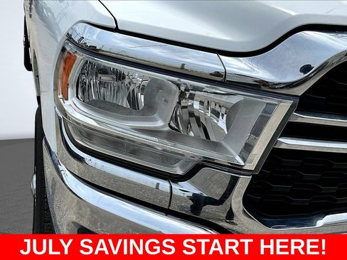 Used 2022 RAM 2500 Big Horn w/ Cold Weather Group AWD/4WD image 35