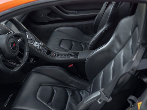 Used 2012 McLaren MP4-12C Coupe image 36