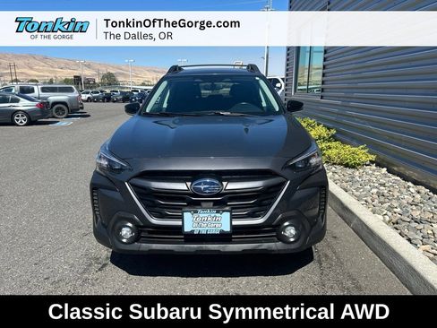 Used 2024 Subaru Outback Premium AWD/4WD image 12