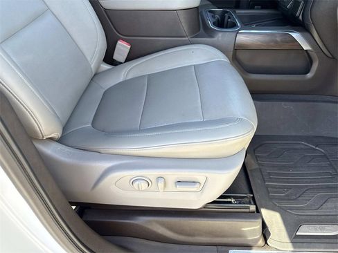 Used 2021 GMC Sierra 1500 SLT image 29