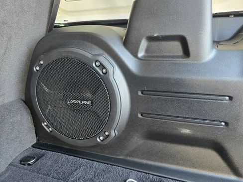 Used 2023 Jeep Wrangler Unlimited Sahara w/ Cold Weather Group image 35