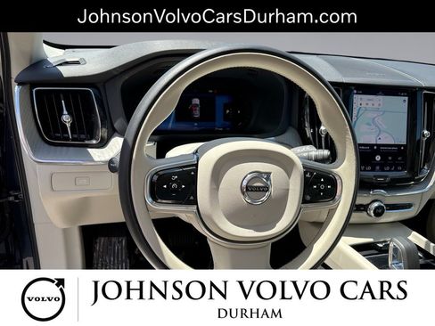 Used 2023 Volvo XC60 B5 Plus w/ Climate Package AWD/4WD image 11