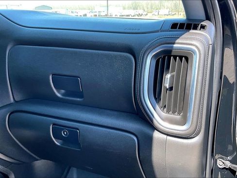 Used 2022 GMC Sierra 3500 Denali image 22
