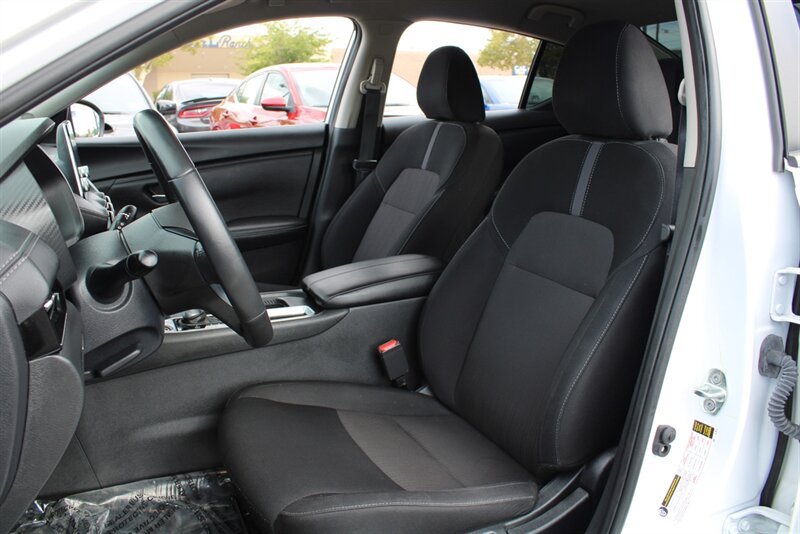 Used 2023 Nissan Sentra SV w/ All-Weather Package FWD image 13
