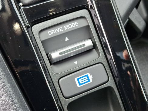 Certified 2025 Honda Accord EX-L image 27