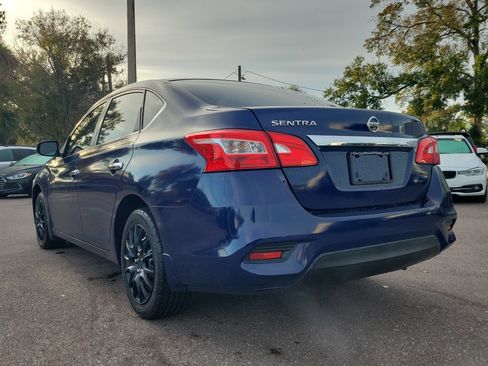 Used 2016 Nissan Sentra S image 6