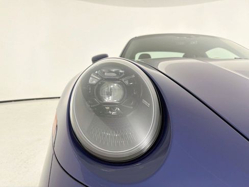 Used 2022 Porsche 911 Turbo S AWD/4WD image 31