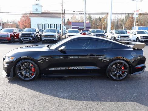 Used 2022 Ford Mustang Shelby GT500 w/ Carbon Fiber Track Pack image 15