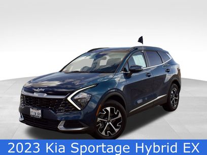 Used 2023 Kia Sportage EX w/ EX Premium Package