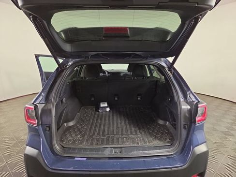 Used 2024 Subaru Outback Premium AWD/4WD image 29
