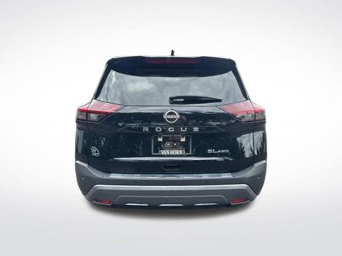 Used 2022 Nissan Rogue SL w/ SL Premium Package image 15