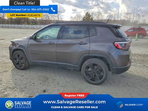 Used 2021 Jeep Compass Latitude image 3