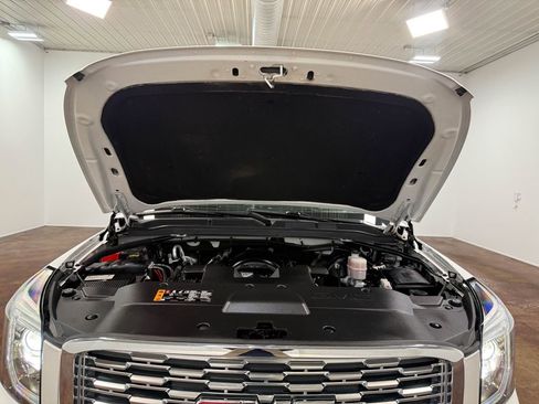 Used 2020 GMC Yukon Denali w/ Open Road Package image 19