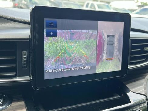 Used 2021 Ford Explorer Limited RWD image 42