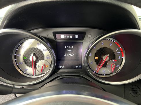 Used 2012 Mercedes-Benz SLK 350 image 31