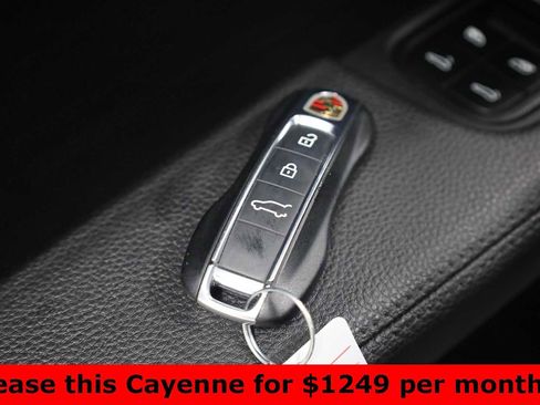 Certified 2024 Porsche Cayenne image 46