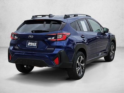 Used 2025 Subaru Crosstrek 2.0i Premium AWD/4WD image 5
