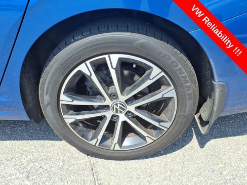 Used 2023 Volkswagen Jetta Sport FWD image 11