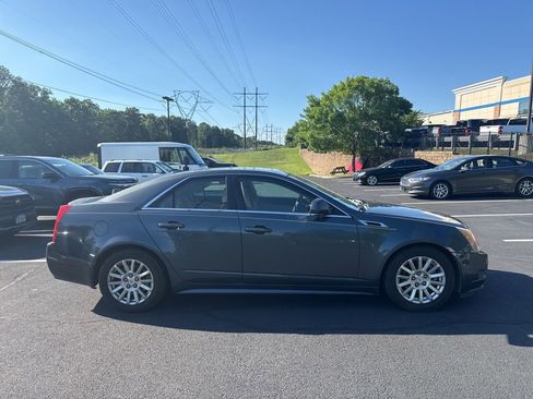 Used 2011 Cadillac CTS Luxury AWD/4WD image 4